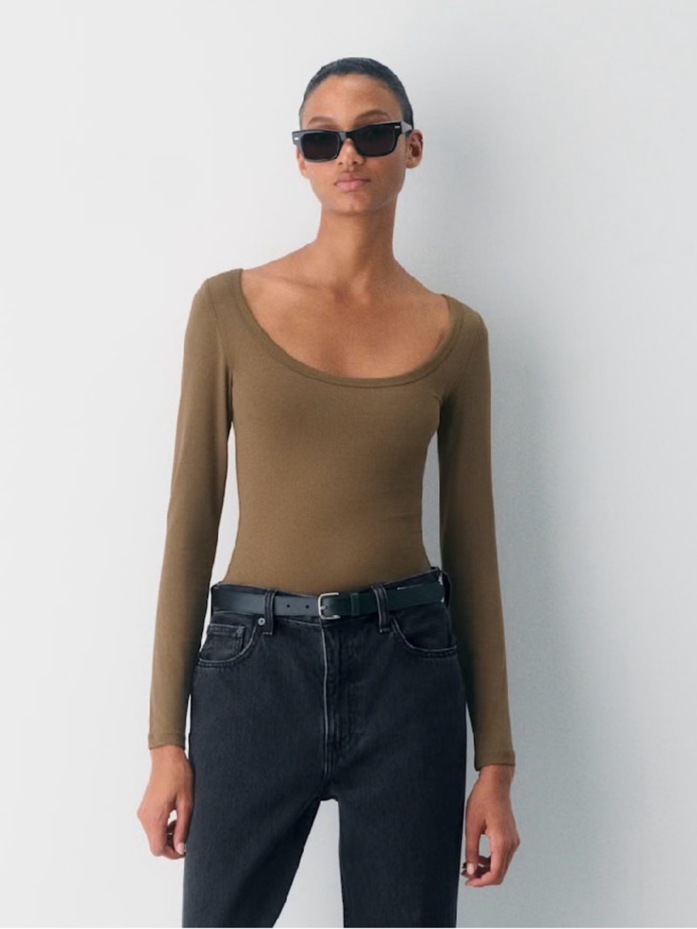 Aritzia Contour Archer Longsleeve in Brown Top
